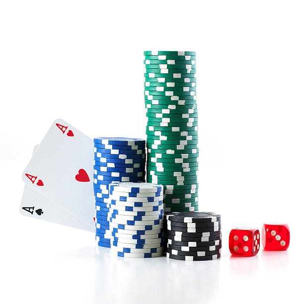 03 erek platform interface showing football, live tables, and slot games
